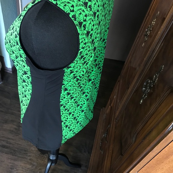 Funky Jersey Top👚 - Picture 3 of 4